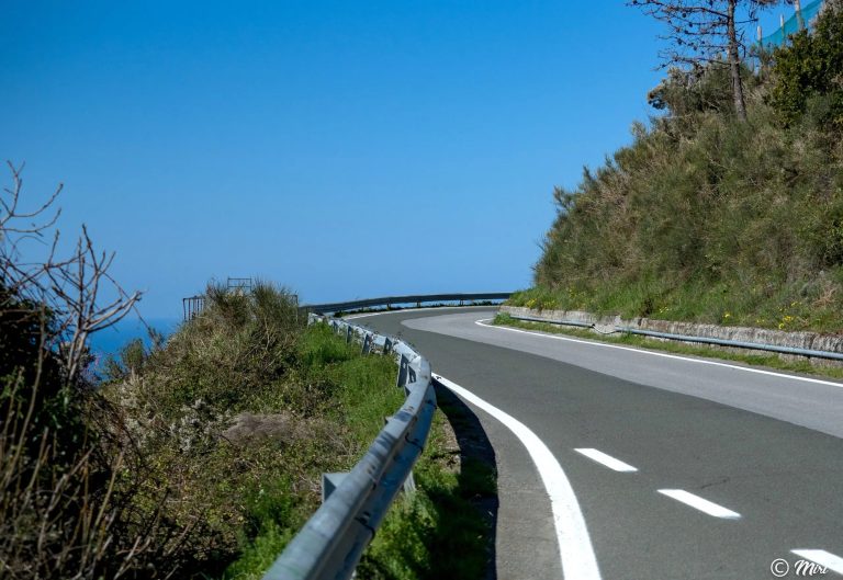 5 Terre Car Parking Areas & Tips